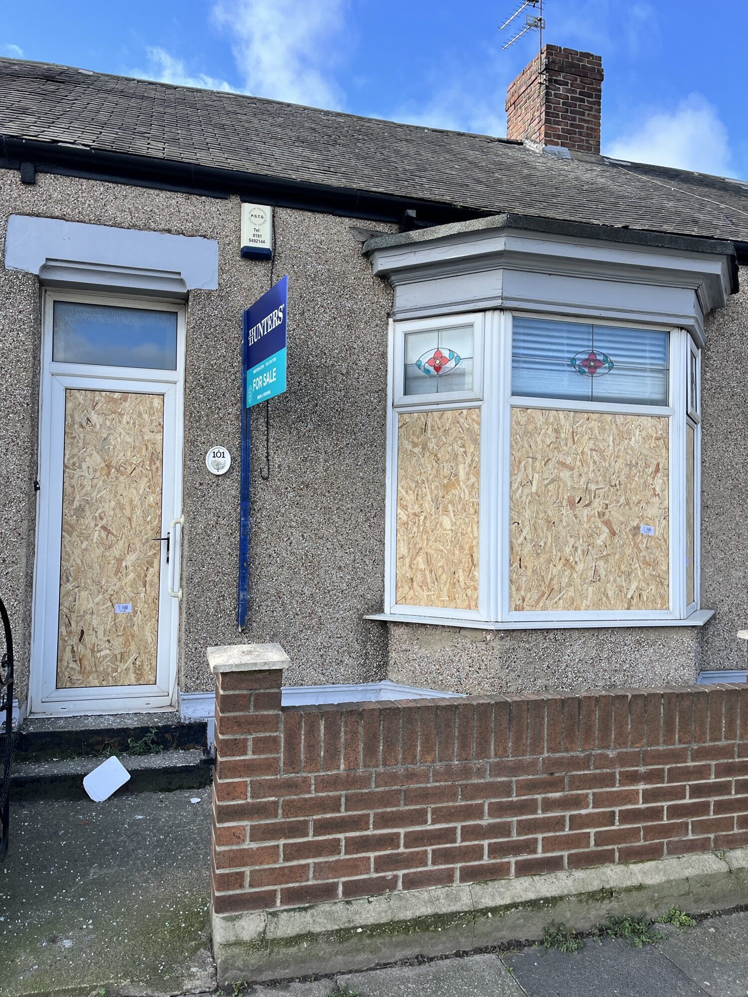 Emergency window and door boarding carried out by Windowfix in Gateshead