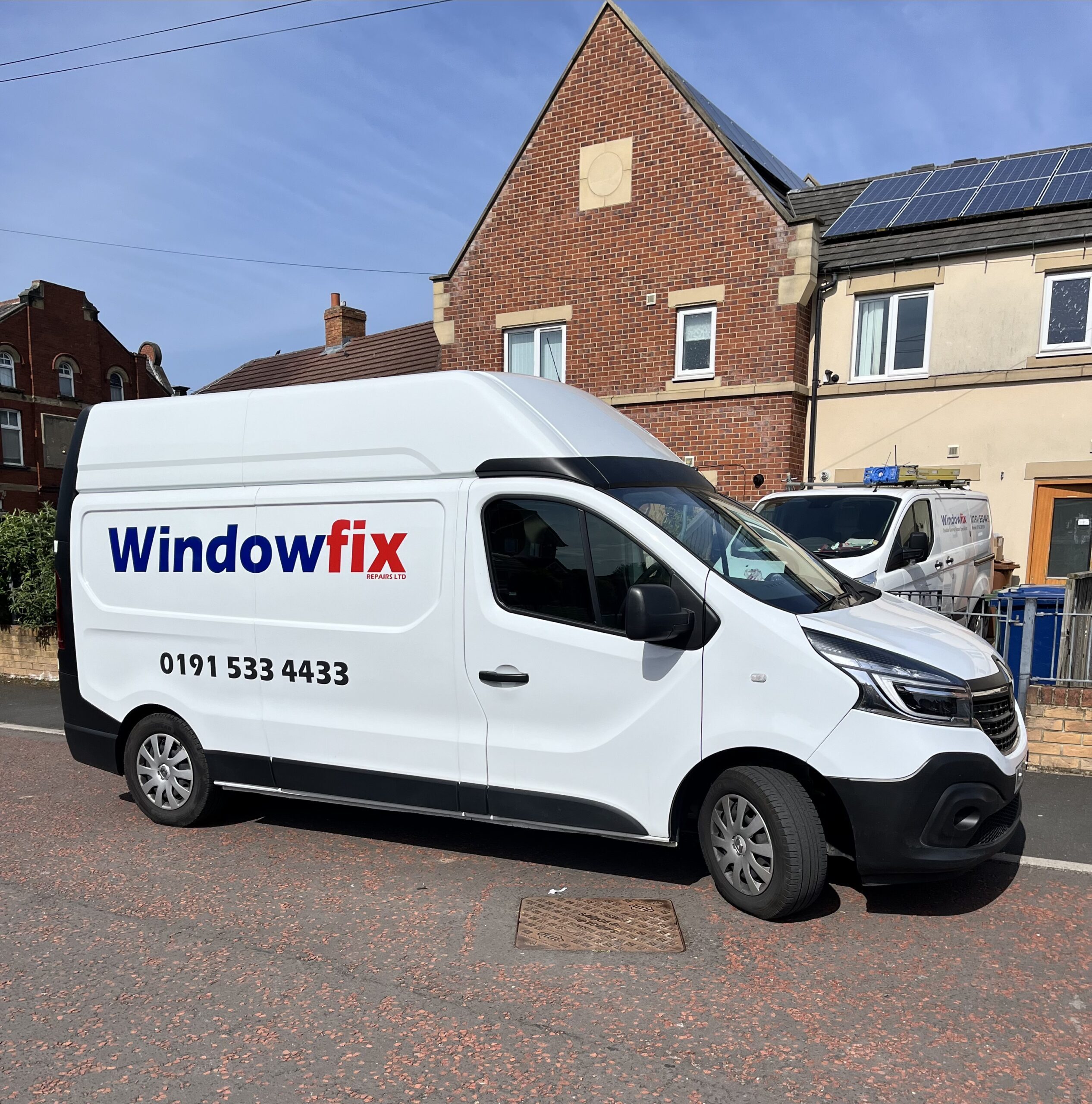 Windowfix emergency response van attending a window boarding job in North Tyneside